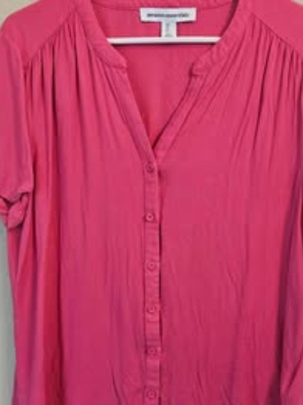 Women's Bright Pink Button Down Shirt large